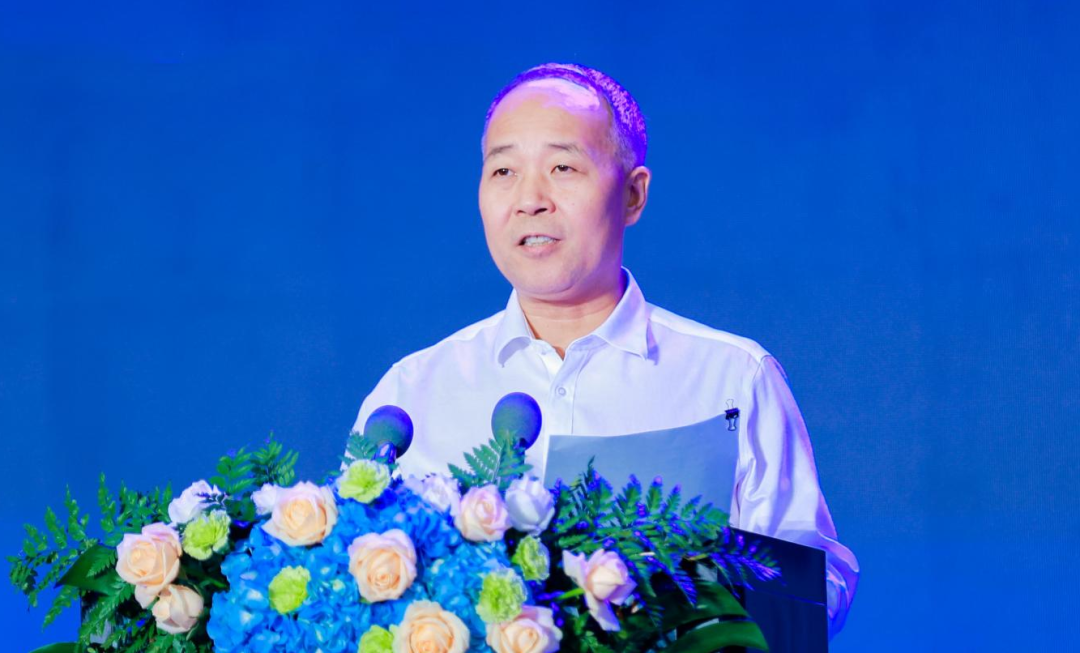 啟航新征程 點亮新賽道丨花花牛乳業(yè)集團參加第十四屆中國奶業(yè)大會暨D20峰會，榮獲“中國乳制品生產(chǎn)企業(yè)現(xiàn)代化等級5A級”評定殊榮