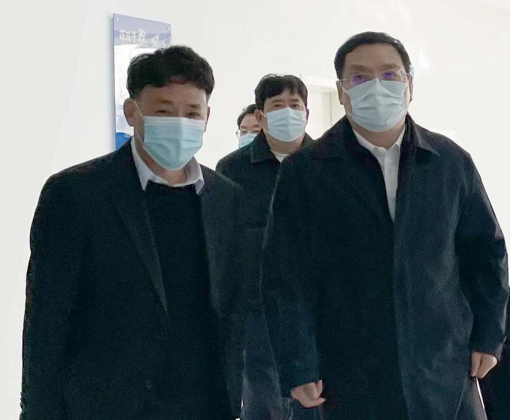 快訊 | 駐馬店市委副書記、市長(zhǎng)李躍勇一行蒞臨花花牛乳業(yè)集團(tuán)平輿瑞亞牧場(chǎng)調(diào)研