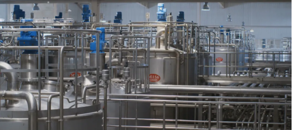 喜報 | 花花牛乳業(yè)集團(tuán)被評為河南省第二批“兩業(yè)”融合試點單位