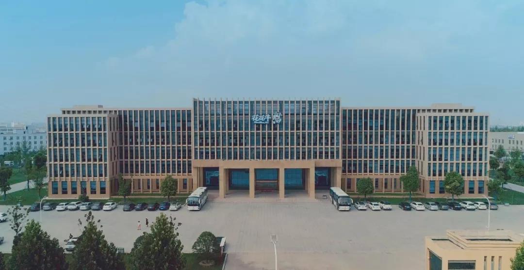 鄭州市委副書(shū)記、市長(zhǎng)王新偉蒞臨花花牛乳業(yè)集團(tuán)調(diào)研