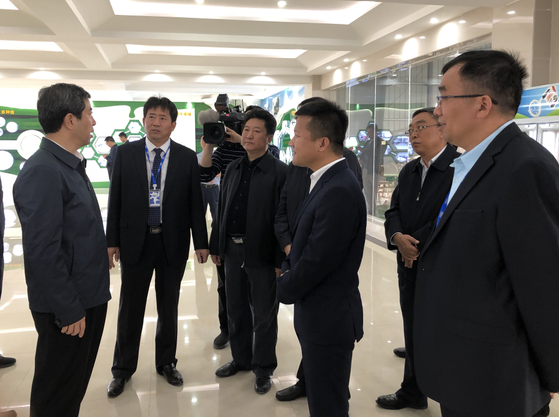 河南省委副書記、省長陳潤兒一行蒞臨 花花牛集團(tuán)魯山瑞亞牧業(yè)有限公司視察調(diào)研