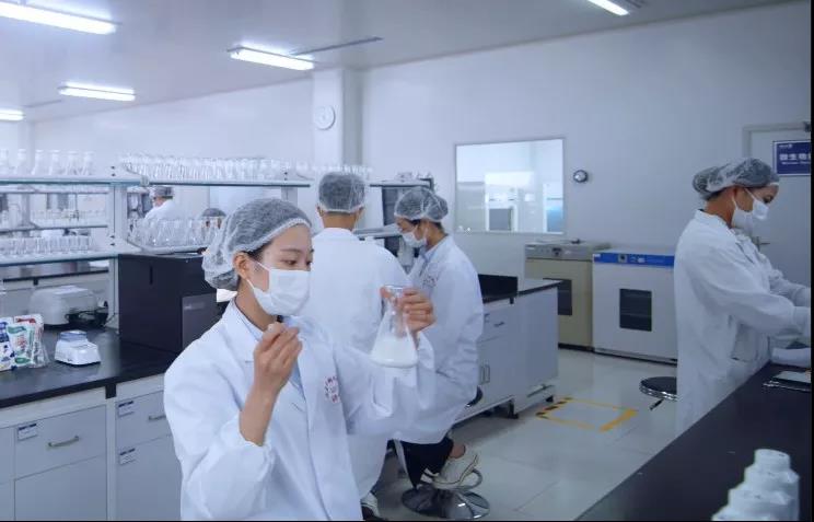 疫情防控 | 保障市場供給 花花牛在行動(dòng)